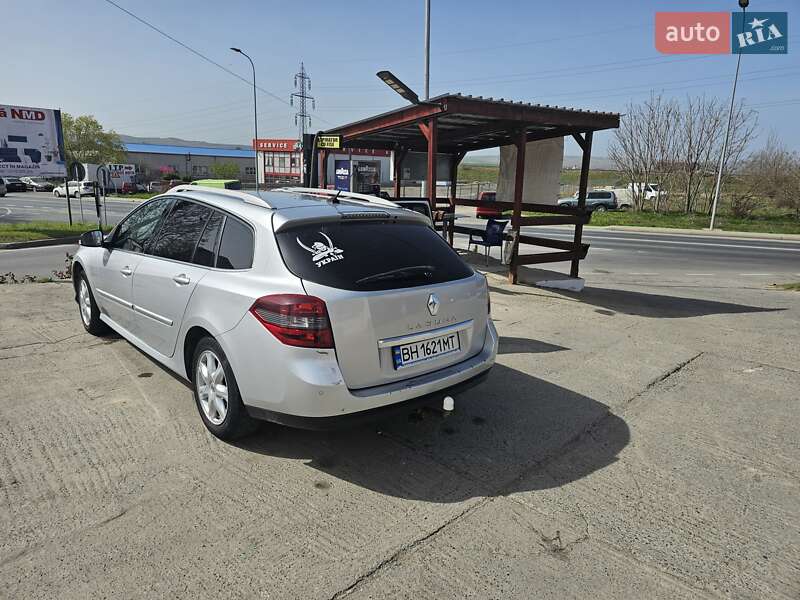 Універсал Renault Laguna 2011 в Рені