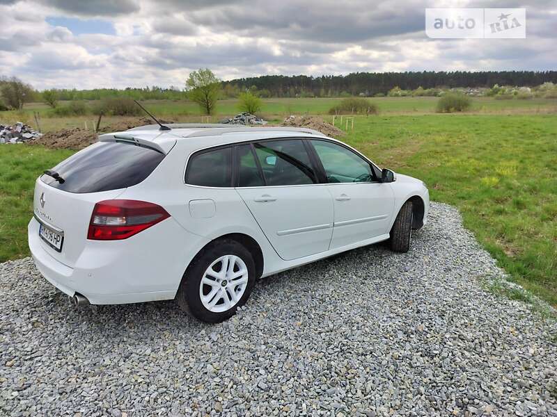 Renault Laguna 2014