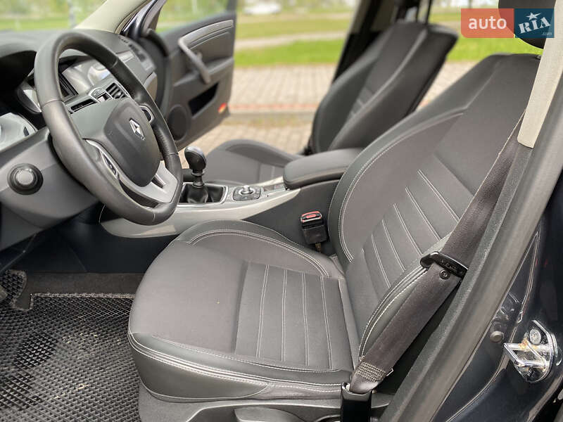 Універсал Renault Laguna 2011 в Каневі