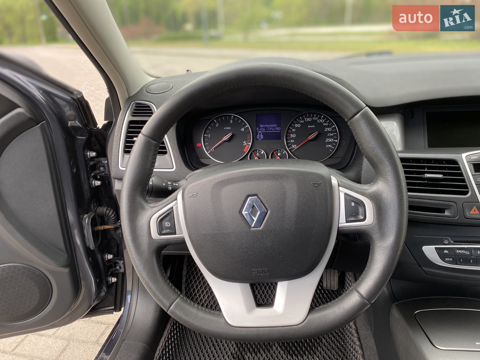 2011 Renault Laguna - мініатюра 19