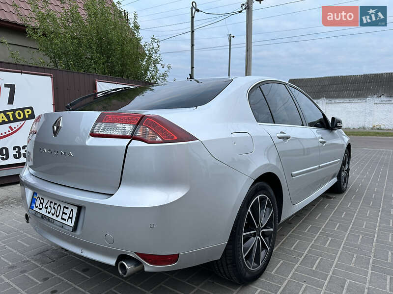 Ліфтбек Renault Laguna 2014 в Прилуках