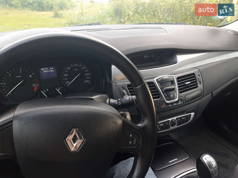 Универсал Renault Laguna 2009 в Рожище
