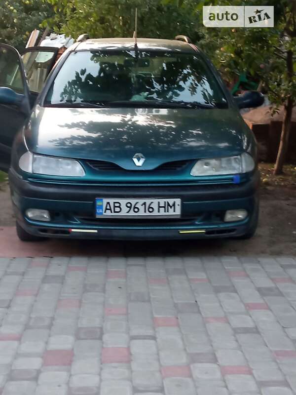 Універсал Renault Laguna 1998 в Хмільнику