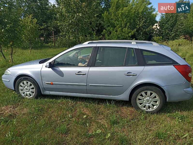 Універсал Renault Laguna 2001 в Ічні
