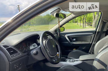 Ліфтбек Renault Laguna 2013 в Болехові