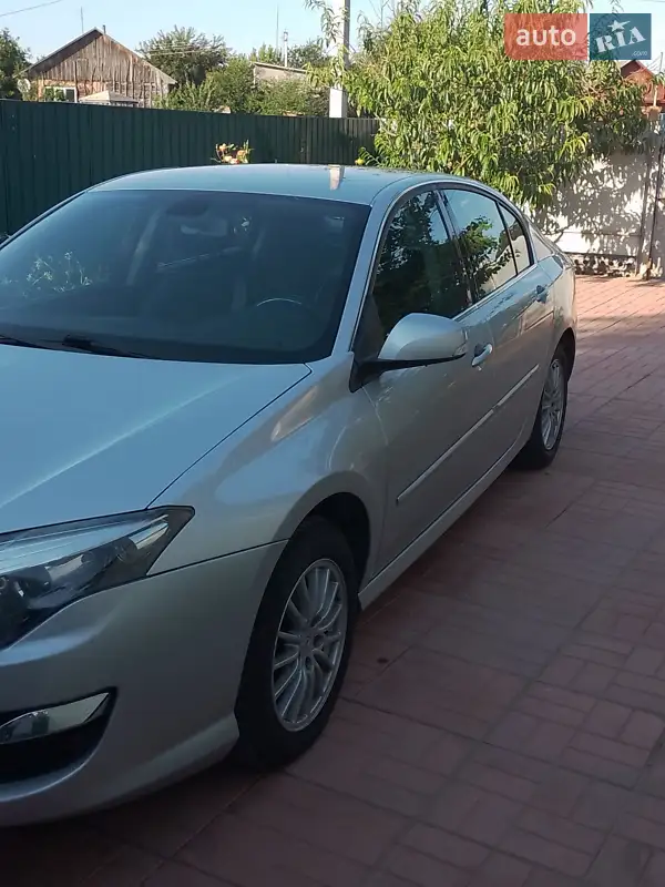 Renault Laguna 2012