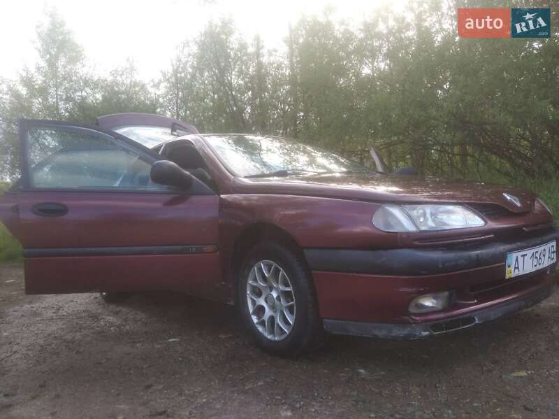 Лифтбек Renault Laguna 1994 в Ивано-Франковске