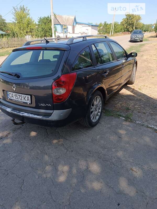 Універсал Renault Laguna 2002 в Умані