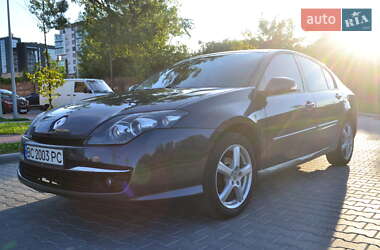 Лифтбек Renault Laguna 2008 в 