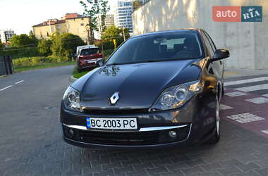Лифтбек Renault Laguna 2008 в 