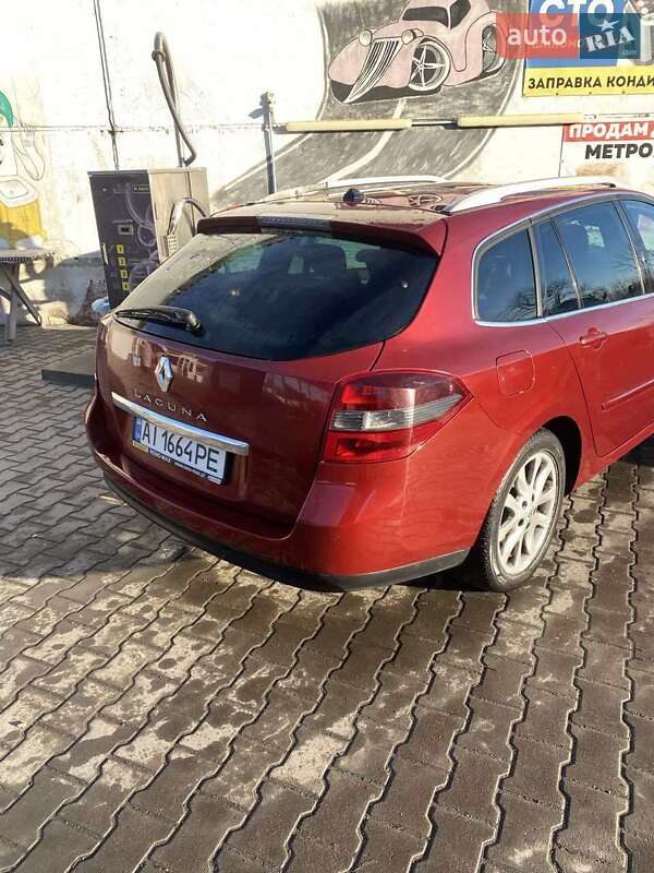 Универсал Renault Laguna 2010 в Сквире