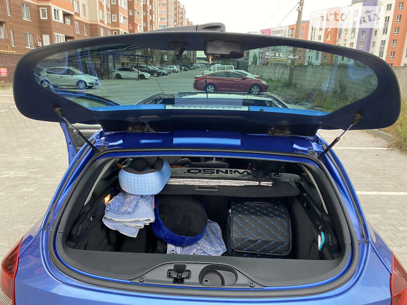 Универсал Renault Laguna 2011 в Святопетровское