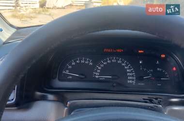Универсал Renault Laguna 1998 в Малине
