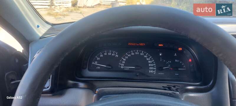 Универсал Renault Laguna 1998 в Малине