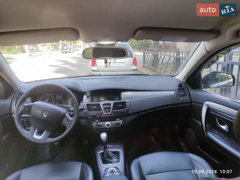 Универсал Renault Laguna 2010 в Кременчуге фото 6 Универсал Renault Laguna 2010 в Кременчуге