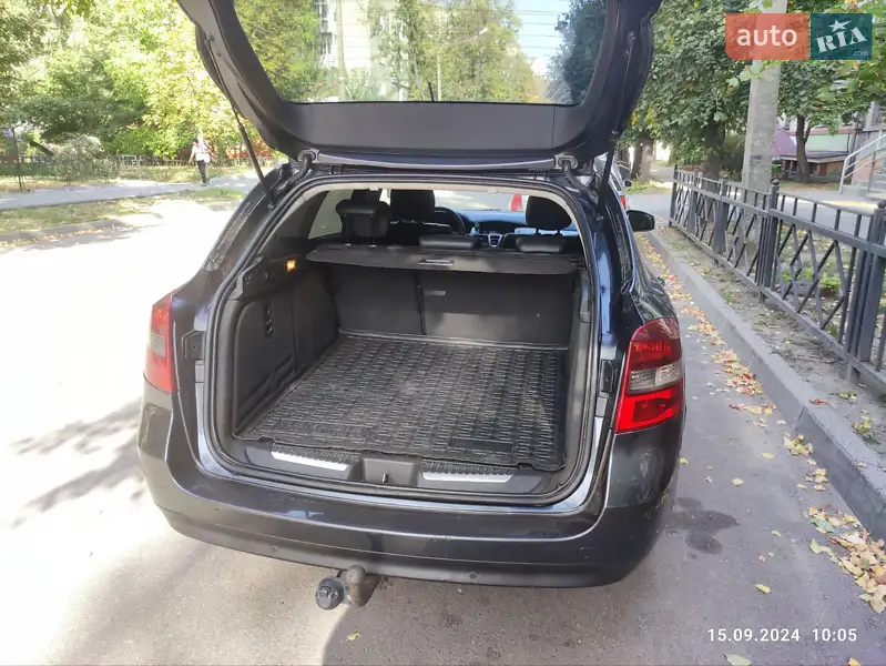 Renault Laguna 2010 VIN VF1KT1R0643496699 фото оголошення 12 з 53