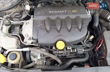 Лифтбек Renault Laguna 2009 в 