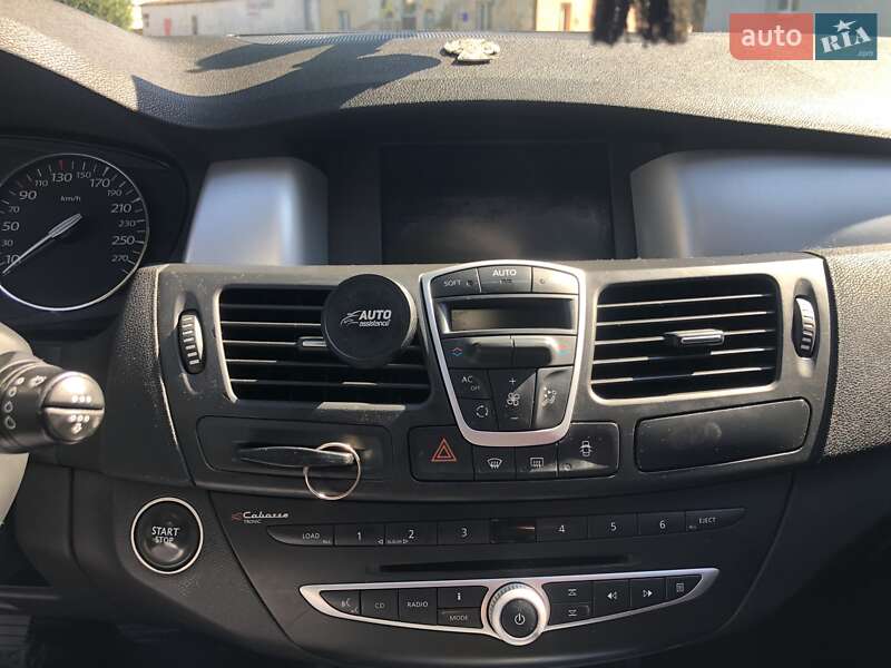 Ліфтбек Renault Laguna 2008 в Луцьку