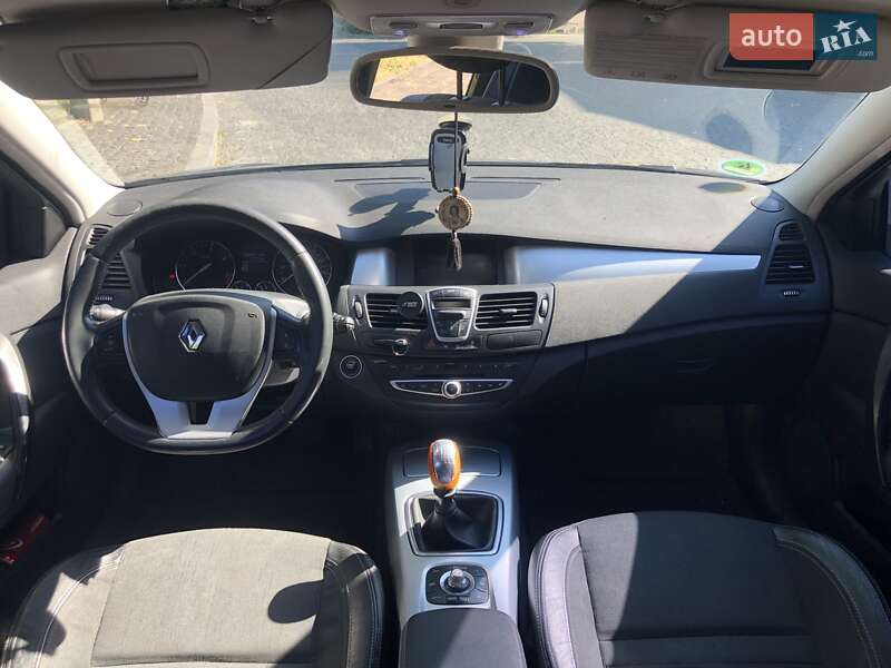 Ліфтбек Renault Laguna 2008 в Луцьку