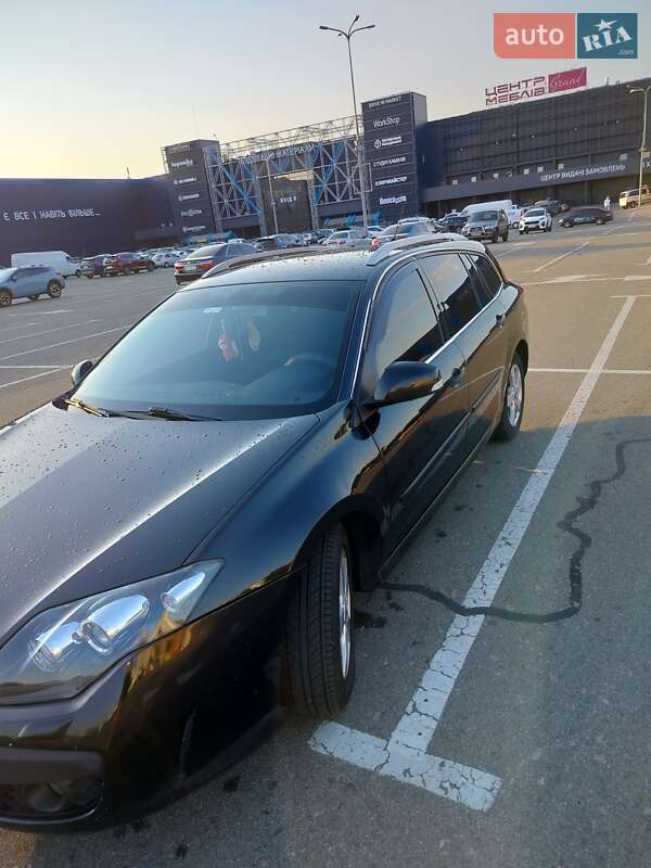 Универсал Renault Laguna 2010 в Киеве