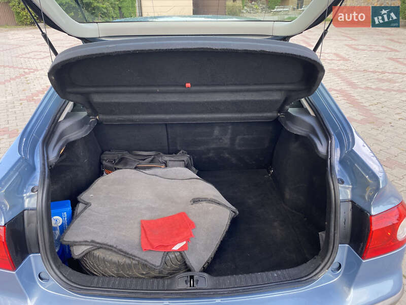 Лифтбек Renault Laguna 2005 в Дунаевцах фото 7 Лифтбек Renault Laguna 2005 в Дунаевцах