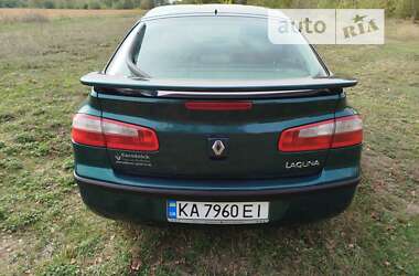 Лифтбек Renault Laguna 2003 в Чуднове