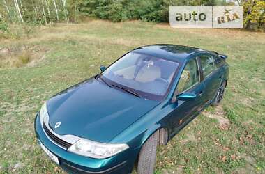 Лифтбек Renault Laguna 2003 в Чуднове