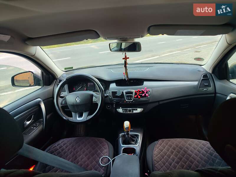 Універсал Renault Laguna 2010 в Красилові