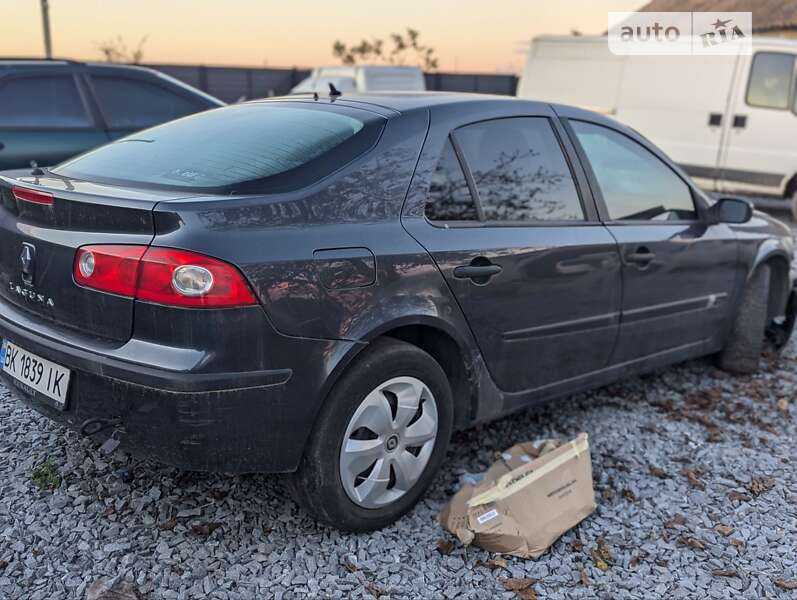 Ліфтбек Renault Laguna 2006 в Здолбуніві