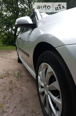 Лифтбек Renault Laguna 2008 в Конотопе