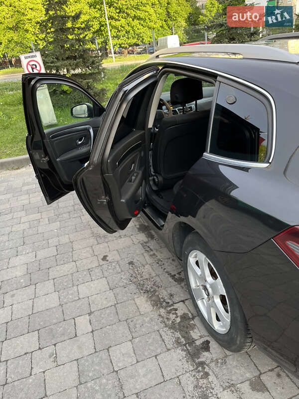 Универсал Renault Laguna 2010 в Львове