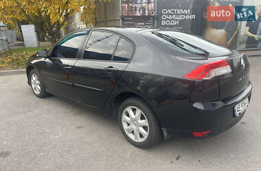 Лифтбек Renault Laguna 2008 в 