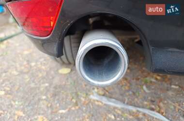 Лифтбек Renault Laguna 2012 в 