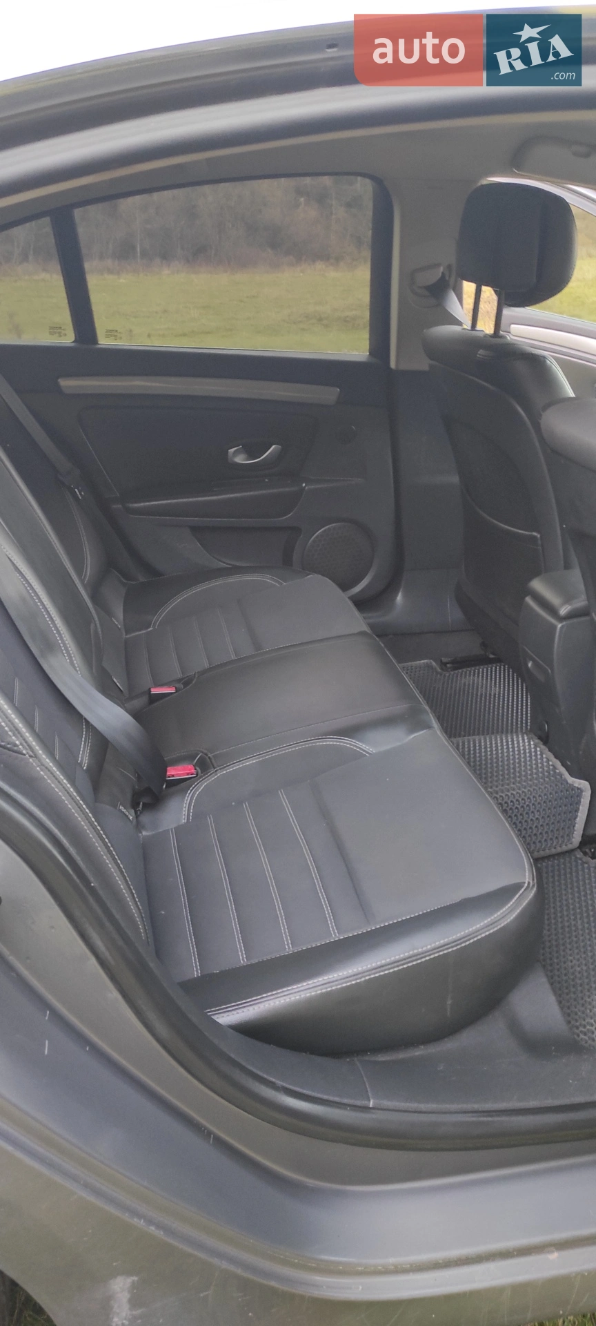 2011 Renault Laguna - мініатюра 3