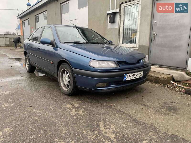 Лифтбек Renault Laguna 1995 в Малине