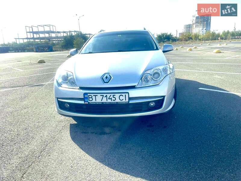 Универсал Renault Laguna 2010 в Киеве