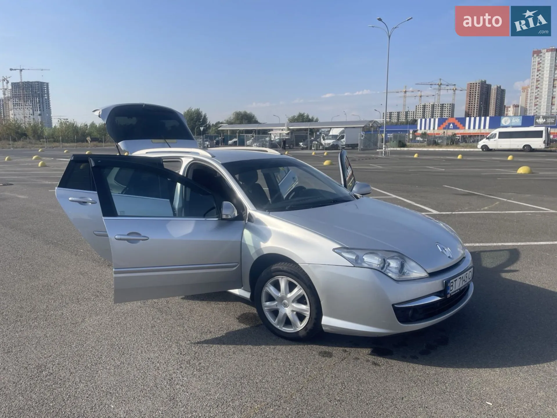 2010 Renault Laguna - мініатюра 20