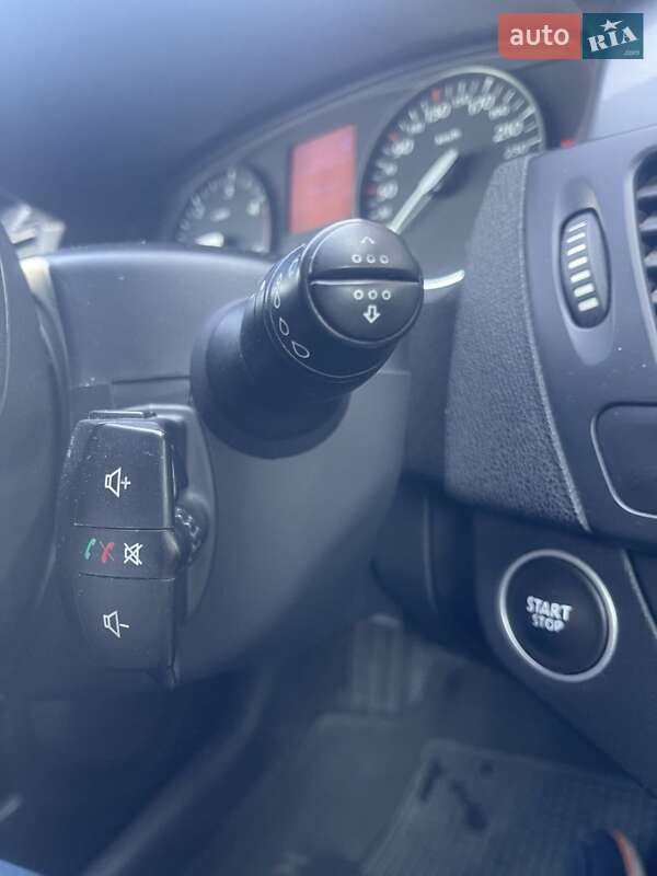 Универсал Renault Laguna 2010 в Киеве