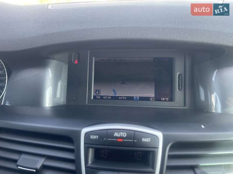 Универсал Renault Laguna 2010 в Киеве