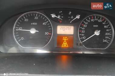 Лифтбек Renault Laguna 2003 в 