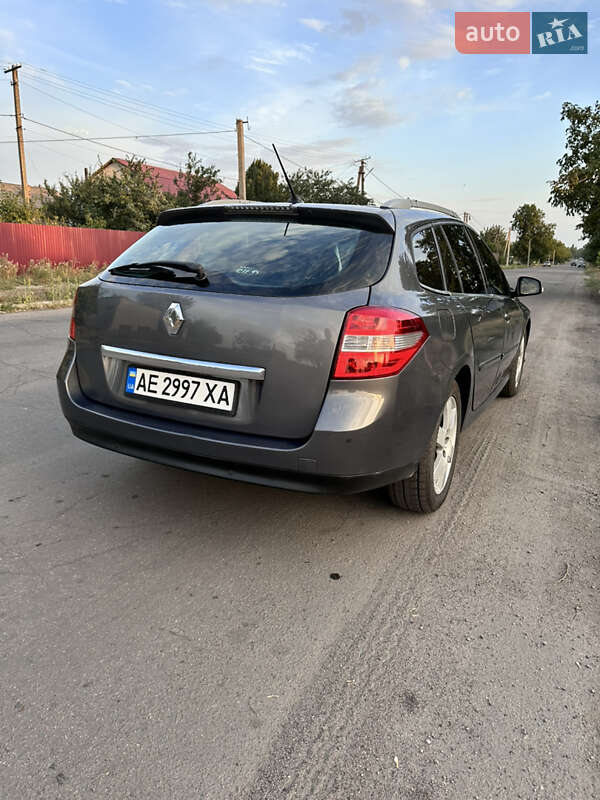 Универсал Renault Laguna 2010 в Павлограде