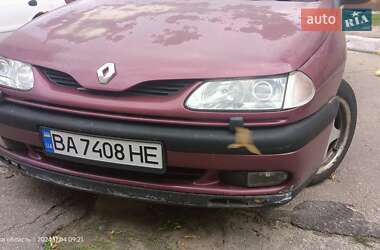 Ліфтбек Renault Laguna 1995 в Житомирі