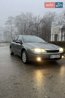 Ліфтбек Renault Laguna 2002 в Хотині