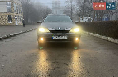 Ліфтбек Renault Laguna 2002 в Хотині