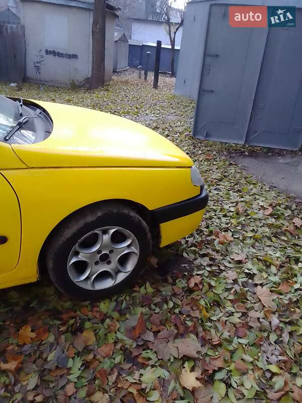 Універсал Renault Laguna 1996 в Харкові