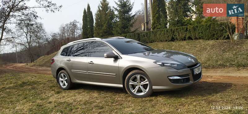Универсал Renault Laguna 2011 в 