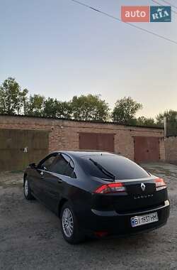 Лифтбек Renault Laguna 2011 в Миргороде