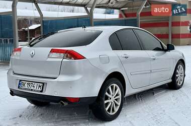 Ліфтбек Renault Laguna 2008 в Рівному