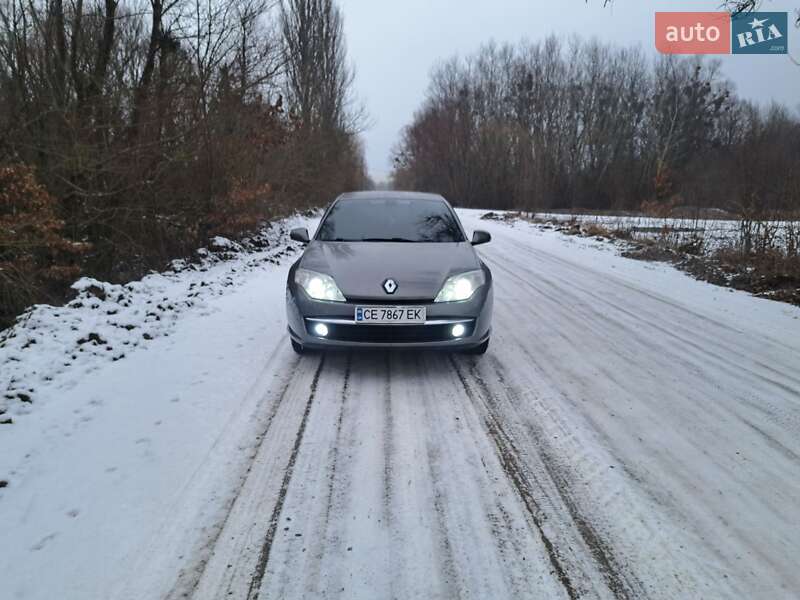 Ліфтбек Renault Laguna 2007 в Чернівцях