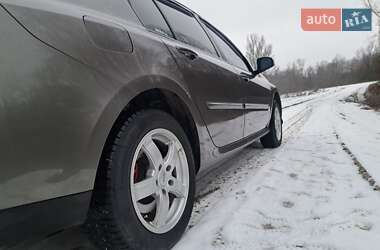 Ліфтбек Renault Laguna 2007 в Чернівцях